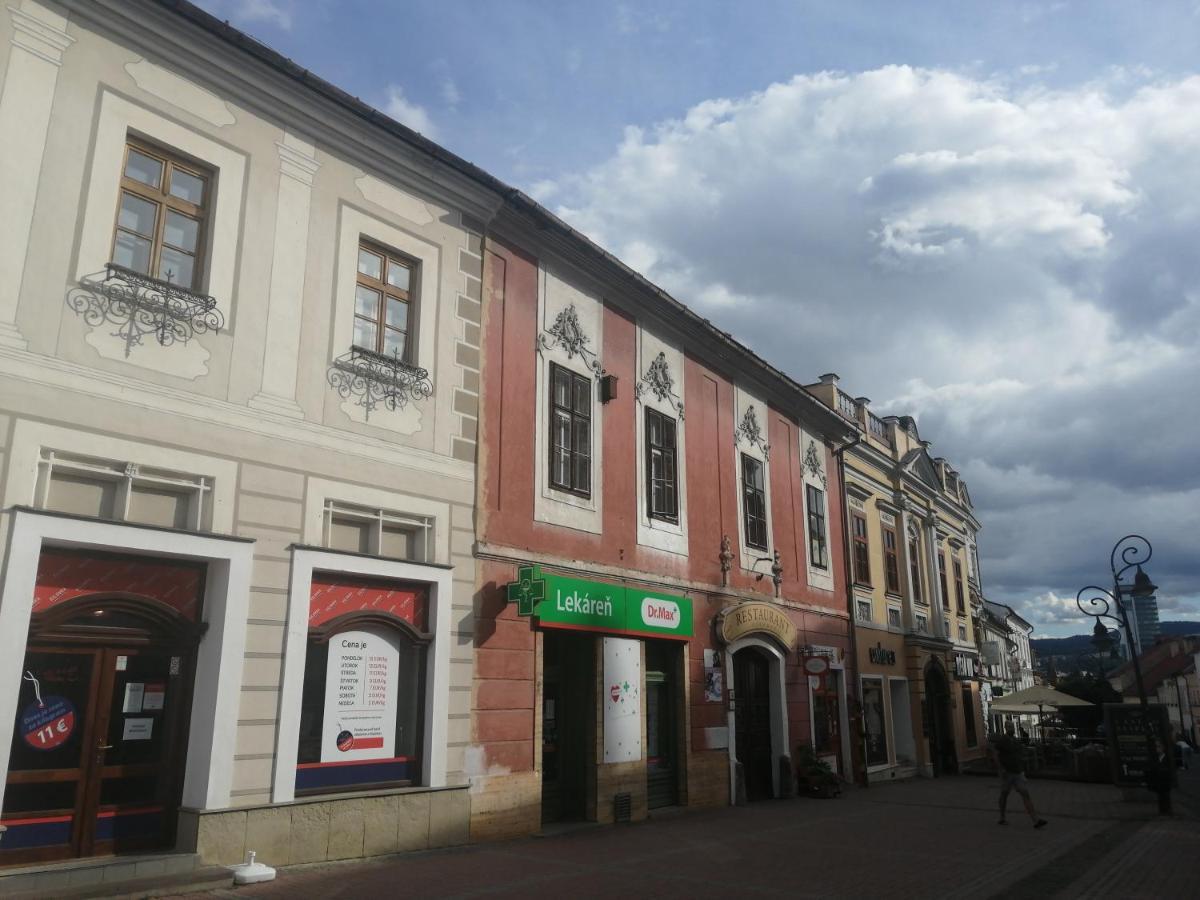 Apartman U Klavdie Banská Bystrica Buitenkant foto