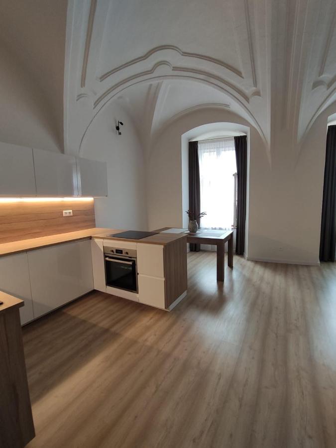 Apartman U Klavdie Banská Bystrica Buitenkant foto